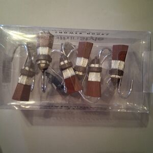 12 Lighthouse Shower Hooks Bath In Style